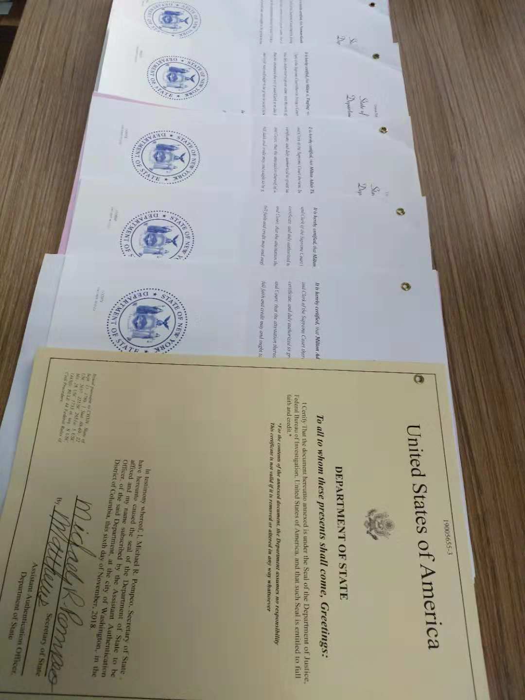 加拿大出生纸用于国内上户口公证认证